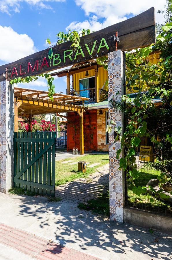 Bed and Breakfast Alma Brava Itajaí Exterior foto